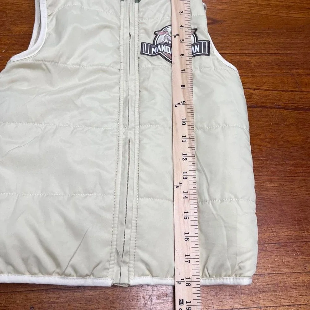 Star Wars The Mandalorian Grogu Hooded Vest with green ears kids size 5